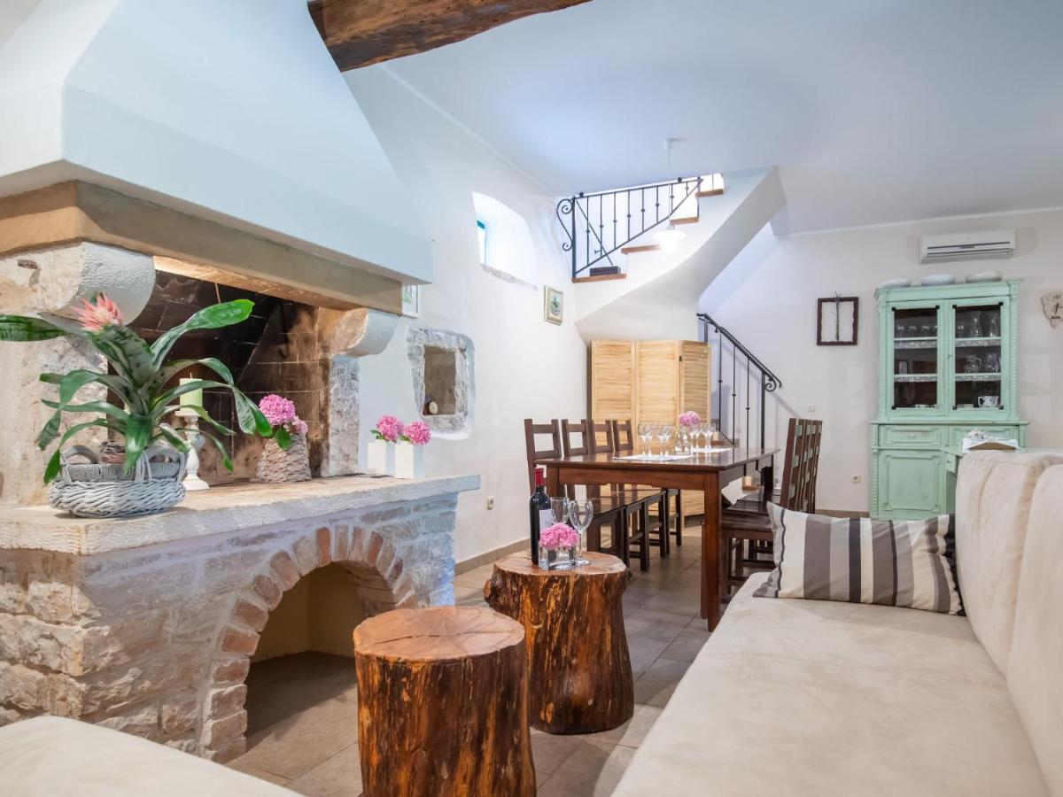 Holiday Home Marija - Roj422 By Interhome Zminj Luaran gambar